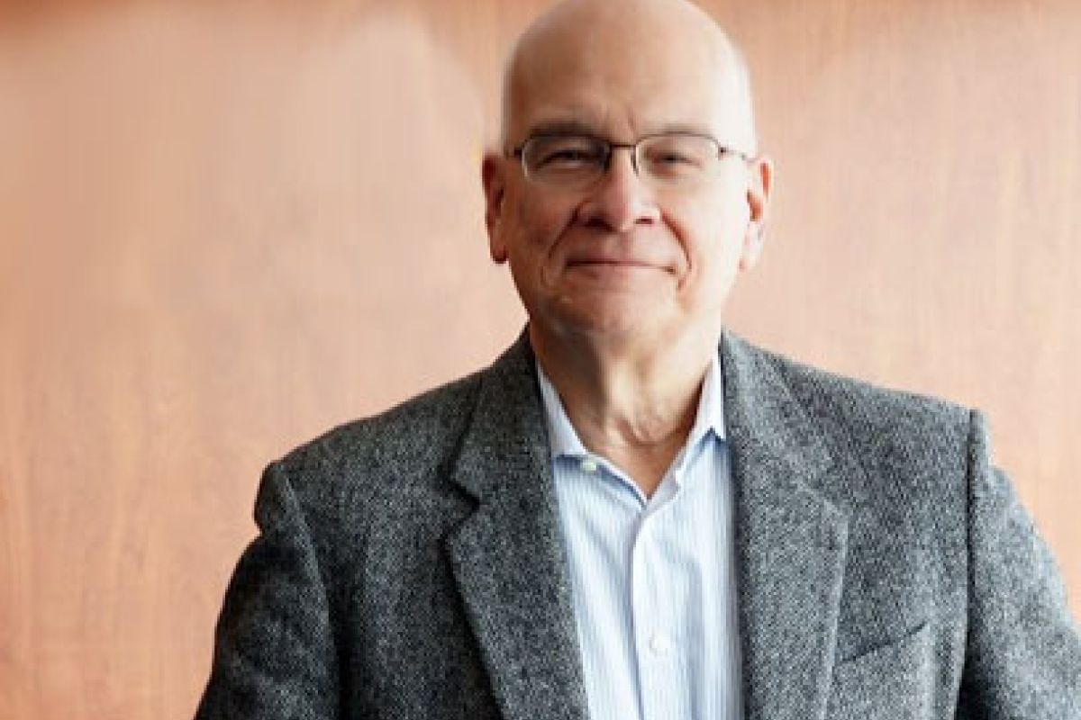 Tim Keller es uno de los téologos y defensores contemporáneos del cristianismo más reconocidos en el nuevo siglo Tim Keller es uno de los téologos y defensores contemporáneos del cristianismo más reconocidos en el nuevo siglo