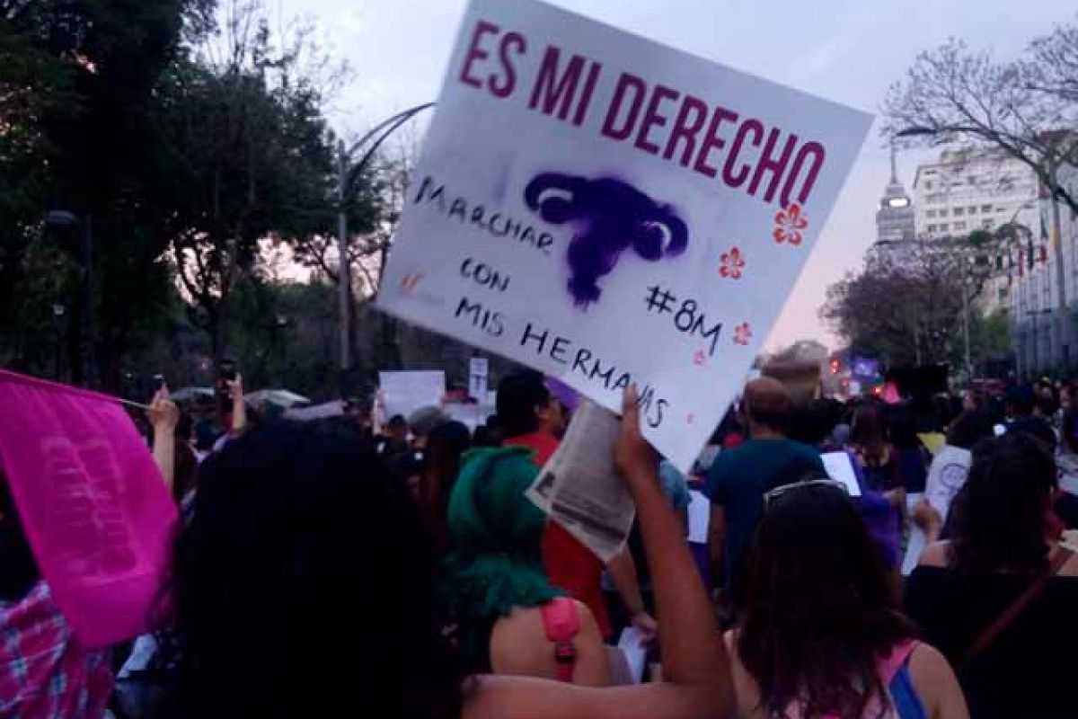 ¿Es que acaso en México no hay disparidad de salarios o de puestos entre hombres y mujeres? ¿Es que acaso en México no hay disparidad de salarios o de puestos entre hombres y mujeres?