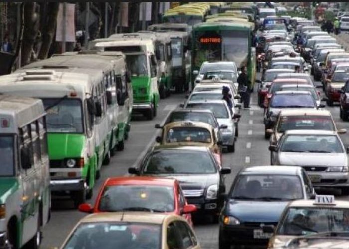 El transporte sigue siendo la principal fuente de emisiones de gases efecto invernadero en México de acuerdo con el Instituto Nacional de Ecología y Cambio Climático.