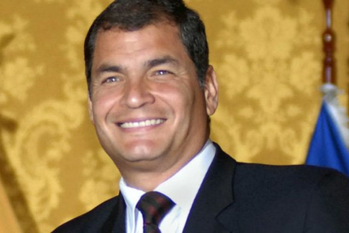Ecuador ganó a Carlos Slim litigio que duró seis años. América Móvil deberá saldar impuestos eludidos en el pasado. Ecuador ganó a Carlos Slim litigio que duró seis años. América Móvil deberá saldar impuestos eludidos en el pasado.