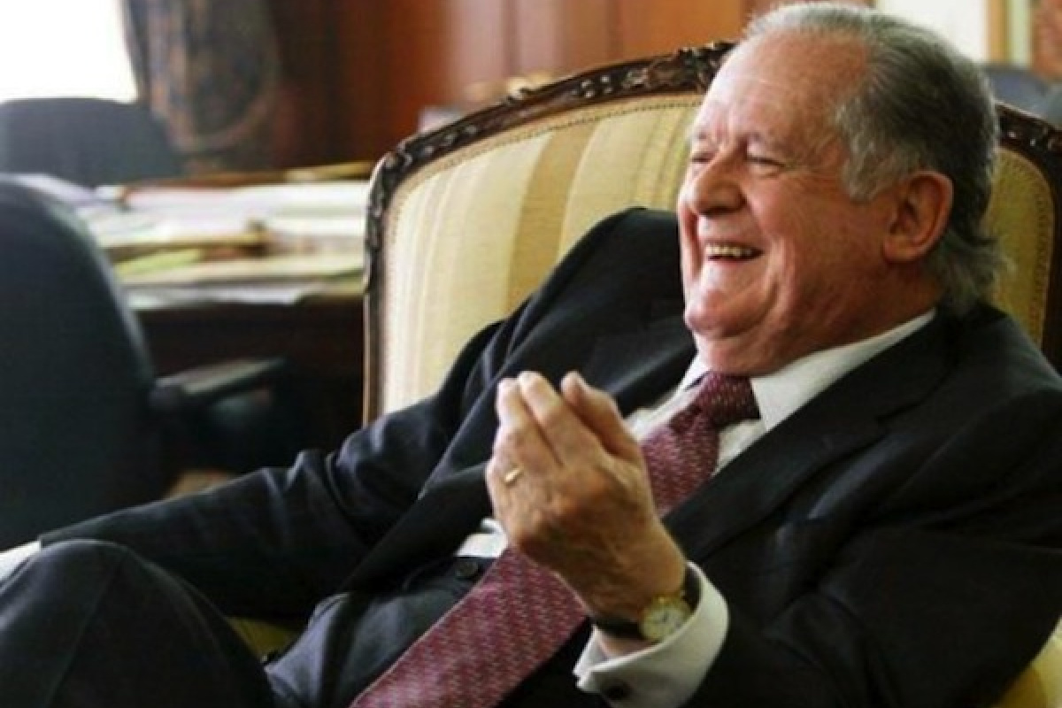 Grupo México de Germán Larrea ya confirmó su deseo de participar en la explotación de hidrocarburos. Grupo México de Germán Larrea ya confirmó su deseo de participar en la explotación de hidrocarburos.