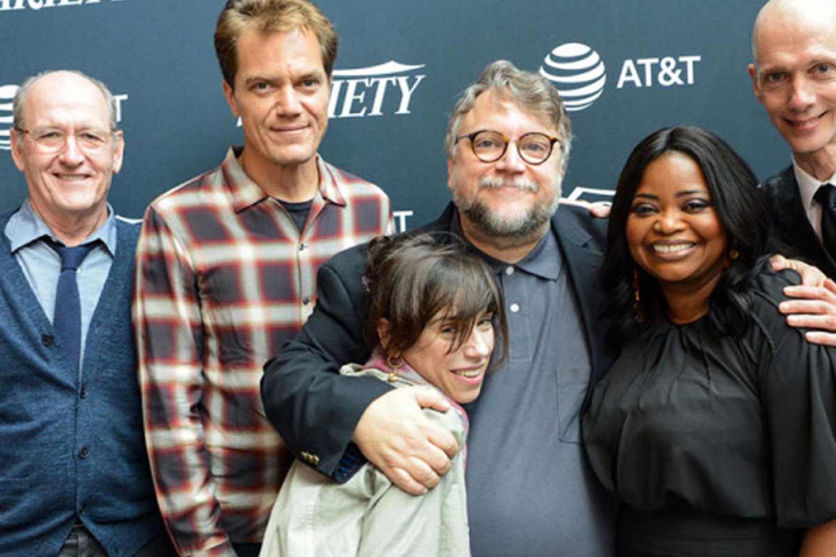 Guillermo del Toro ha conseguido el reconocimiento de críticos de cine con su película Guillermo del Toro ha conseguido el reconocimiento de críticos de cine con su película
