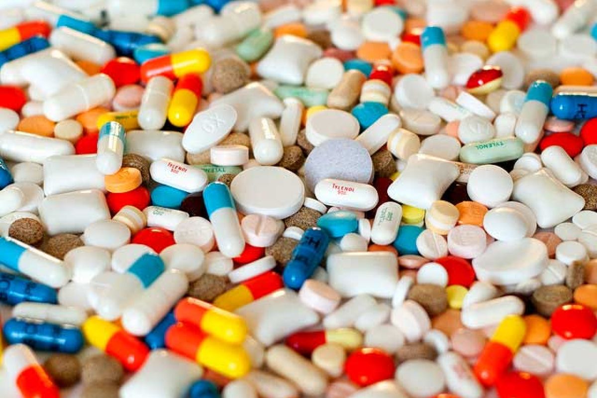 Las farmacéuticas siguen siendo las empresas que más ganan sin competir en las licitaciones de gobierno. Las farmacéuticas siguen siendo las empresas que más ganan sin competir en las licitaciones de gobierno.