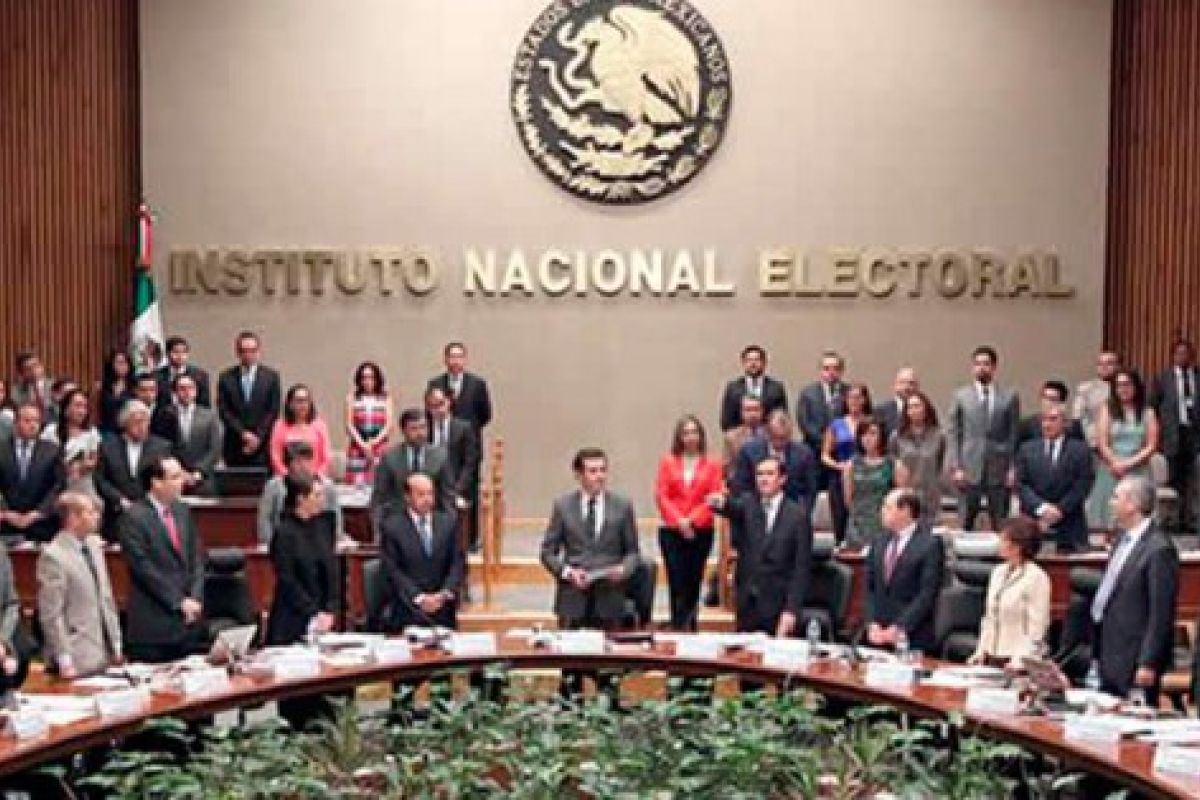 El Instituto Nacional Electoral es la autoridad responsable de las elecciones que hoy se llevan a cabo El Instituto Nacional Electoral es la autoridad responsable de las elecciones que hoy se llevan a cabo