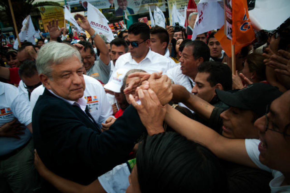 AMLO expresó su apoyo por el magisterio nacional tanto en mitines como en documentos de su partido (Foto: Eneas de Troya) AMLO expresó su apoyo por el magisterio nacional tanto en mitines como en documentos de su partido (Foto: Eneas de Troya)