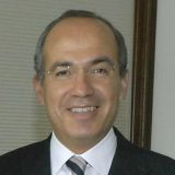 felipe calderon comparte publicacion falsa 