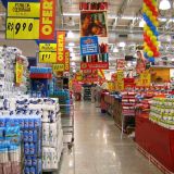 Las ventas de Walmart México son impulsadas en un 45.1% por el formato de Bodega Aurrerá. Foto:OS2Warp