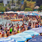 La peligrosa trampa del volumen en el turismo.