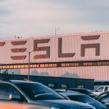Al cierre del día de hoy, las acciones de Tesla cayeron hasta un 9.30%. (Imagen: Pexels)