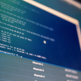 La responsabilidad completa de las fallas mundiales dimensionan la peligrosidad de depender de una sola empresa de ciberseguridad y de cerrar la posibilidad a más empresas.  (Imagen: Pexels)