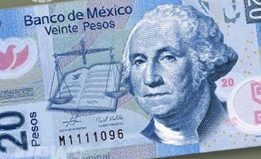 El peso mexicano lleva meses registrando un comportamiento inverso al avance favorable de Trump, sostiene la revista Foreign Policy.