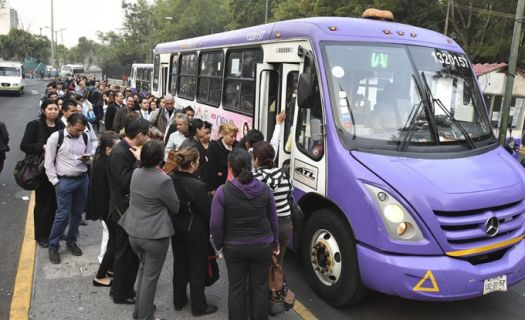 Entre 18% y 25% fue incremento escondido en el peso que aumentó la tarifa del transporte público. 