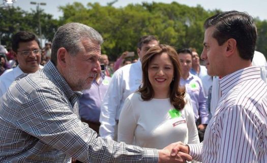 Benito Neme y Enrique Peña Nieto, una historia de compadrazgo en el sexenio.