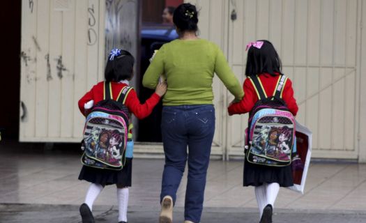 25.7 millones de niños acuden a preescolares, primarias o secundarias en México.