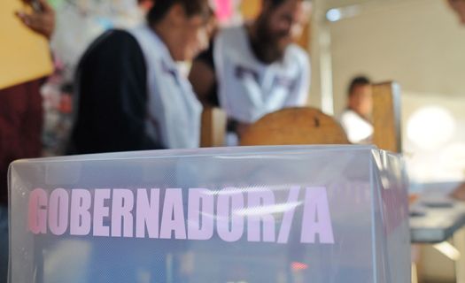 La participación en las cuatro entidades oscila entre 52% y 65% del padrón electoral.