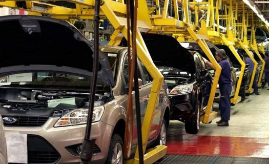 En menos de seis meses, Ford ha cancelado dos planes de inversión en México.