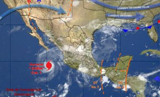  el Servicio Meteorológico Nacional señaló que 'Dora' se ubicaba a 405 kilómetros al oeste-suroeste de Cabo Corrientes en Jalisco y a 460 kilómetros al sur de Cabo San Lucas.