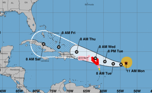 Irma continúa ganando fuerza en su desplazamiento por el Atlántico