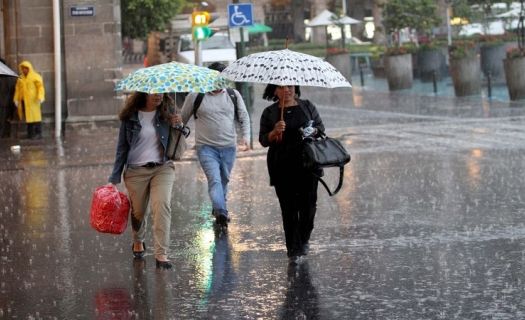 Hay altas probabilidades de lluvia en 23 estados de la República Mexicana.