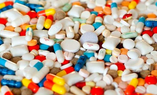 Las farmacéuticas siguen siendo las empresas que más ganan sin competir en las licitaciones de gobierno. 