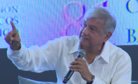 Lopez Obrador sostuvo ante banqueros que si ocurre un fraude electoral se retirará a Palenque y no detendrá protestas sociales. Foto: Video de Facebook