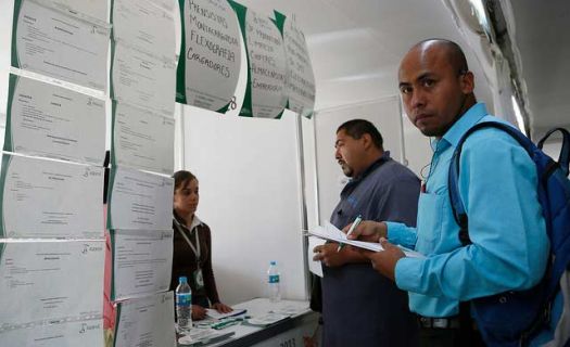 Feria de empleo en Tonalá, Jalisco por parte del gobierno de Aristóteles Sandoval en abril de 2013. Foto: Gobierno estatal. 