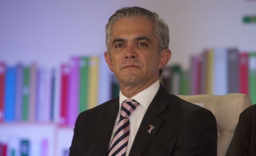 Mancera anuncia refuerzo en atención a afectados por el sismo 