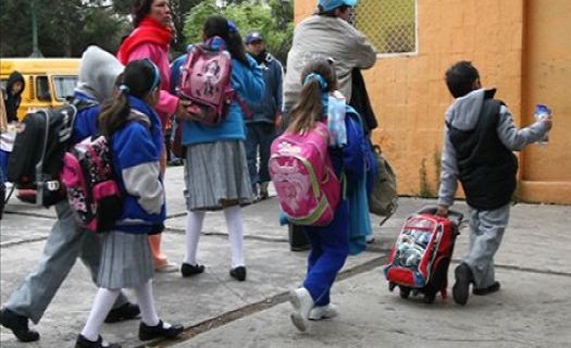 Toma precauciones este próximo lunes, regresan a clases más de 25 millones de alumnos en México.