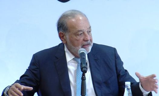 Carlos Slim, el hombre más rico de México, defendió la construcción del Nuevo Aeropuerto (NAICM)