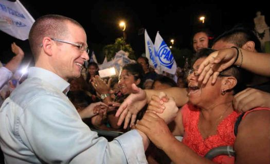 @RicardoAnayaC en campaña ha dicho en varias ocasiones la adquisición directa de contratos de Rioboó.