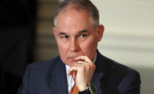 Scott Pruitt renuncia como jefe de la Agencia de Protección Ambiental (EPA)