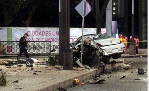 En México 16 mil personas pierden la vida en accidentes vehiculares al año, más de 134 mil personas resultan lesionadas y 40 mil mexicanos quedan anualmente con algún tipo de discapacidad para el resto de sus vidas.