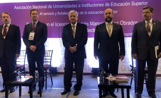 Andrés Manuel López Obrador en reunión con la Asociación Nacional de Universidades e Instituciones de Educación Superior Foto: Twitter Esteban Moctezuma Barragán @emoctezumab