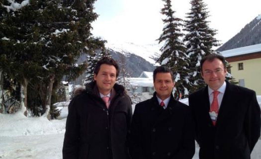 Emilio Lozoya, Enrique Peña Nieto y Luis Videgaray en Davos, Suiza para el encuentro del Foro Económico Mundial de 2012. Foto: Enrique Peña Nieto. 