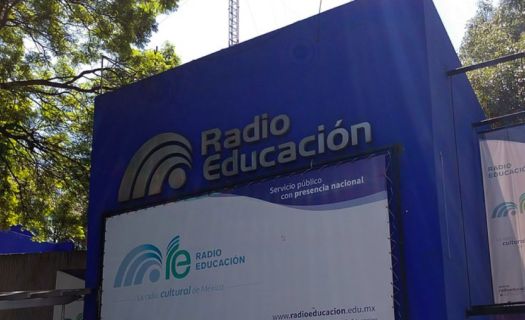 La reforma de telecomunicaciones del 2014 creó el Sistema de Radiodifusión del Estado Mexicano (SPR).