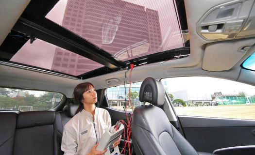 Aunque es difícil pensar en un auto movido solo por los paneles solares, su objetivo es que los eléctricos cubran distancias más largas sin necesidad de parar a recargar (Foto: Hyundai Motor).
