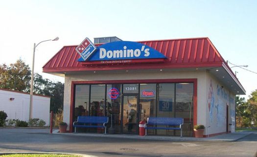 Domino's Pizza fue la primera franquicia que operó Alsea. Foto: Purplellamas01 