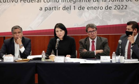 Victoria Rodríguez compareciendo ante la Comisión de Hacienda del Senado. (Foto: @senadomexicano)