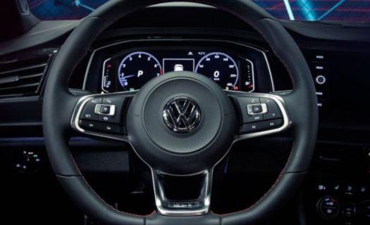 Uno de los cambios más comunes es remplazar los velocímetros digitales por versiones analógicas. (Foto: VW México)