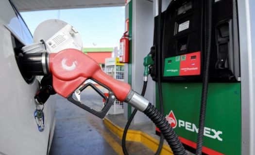 El Gobierno federal afirmó que los excedentes petroleros cubrirían el estímulo al IEPS (Foto: Gobierno de Coatzacoalcos)