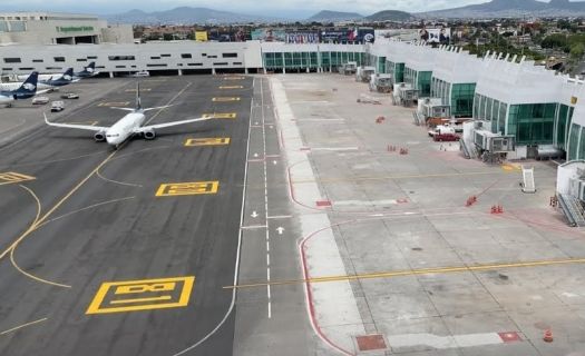 Con suficiente dinero, podría regionalizarse el sector aéreo para quitar presión al AICM (Foto: Gobierno de México)