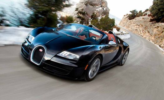 ¡Lo destrozaron! Chocan Bugatti Veyron de CR7, valuado en 2 millones de dólares