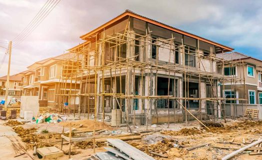 Construcción de vivienda se derrumba a mínimos de la última década