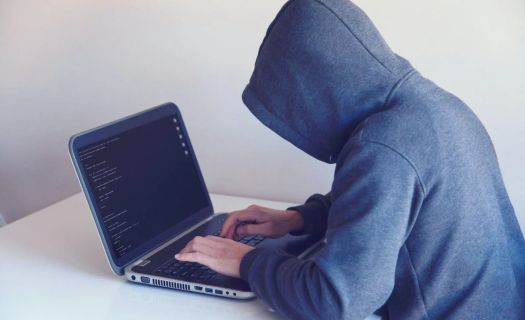 La ciberseguridad para menores de edad fue un tema abordado por la Asociación Internet Mx (Imagen: Pexels)