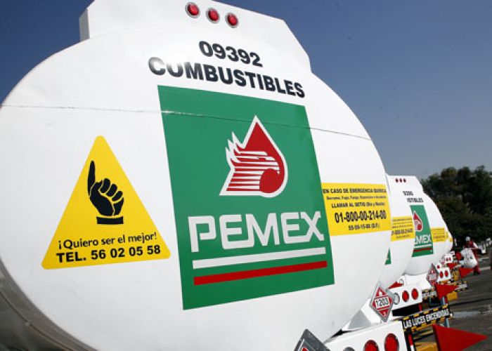 Pemex recibió un amparo que por ahora lo salva de cubrir la multa por hasta 653 millones de pesos de la Comisión Federal de Competencia.