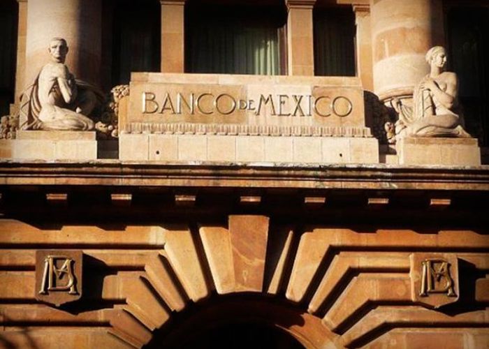 "La inversión todavía no muestra signos de reanimación", admite el banco central.