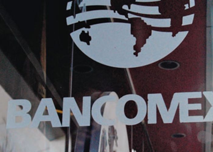 El acuerdo fue firmado por los directores de Bancomext y el Export Development Canada.