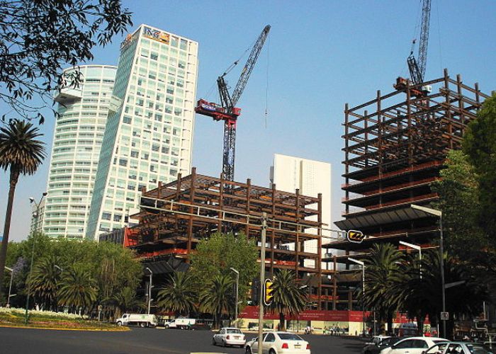 Solo los servicios tuvieron avance positivo en el cuarto trimestre de 2013 mientras que industria y el agro presentaron números rojos.