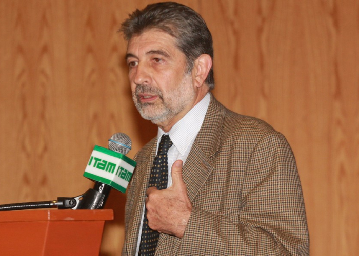 Luis Foncerrada Pascal, director de CEESP