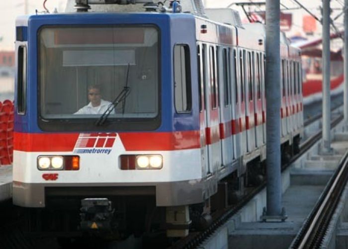 Los trabajos en la línea 3 del metro regiomontano concluirán en septiembre de 2015.